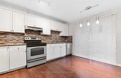3060 Constitution Boulevard 272, Mississauga, On L4y 3x8
