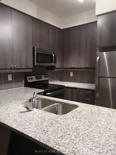 1185 The Queensway Avenue 1001, Toronto, On M8z 1r6