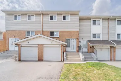45 Lincoln Court, Brampton, On L6t 3z2