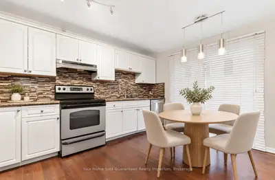 3060 Constition Boulevard 272, Mississauga, On L4y 3x8