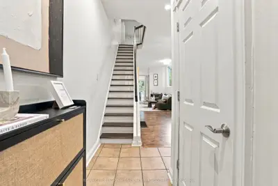 80 Laws Street, Toronto, On M6p 2y7