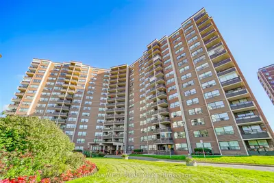 551 The West Mall 803, Toronto, On M9c 1g7