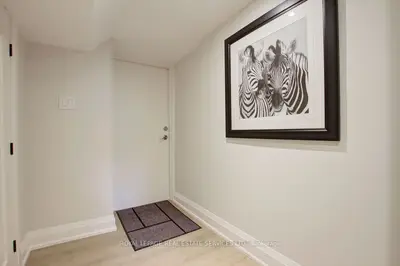 164 Maurice Drive Unit 2, Oakville, On L6k 2w9