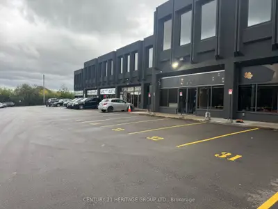 4544 Dufferin Street 5, Toronto, On M3h 5x2
