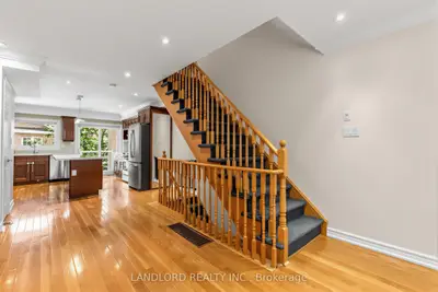 37 Birdstone Crescent, Toronto, On M6n 5h5
