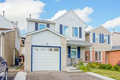 29 Junewood Crescent Upper, Brampton, On L6s 3t5