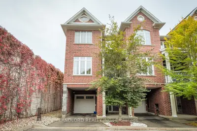 181 Plains Road W 28, Burlington, On L7t 0b1