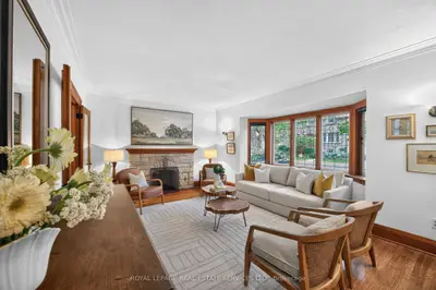 27 Verbena Avenue, Toronto, On M6s 1e6