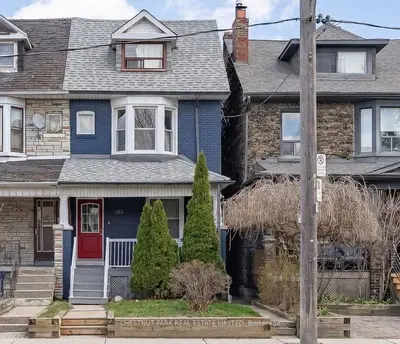 1383 Lansdowne Avenue, Toronto, On M6h 3z9