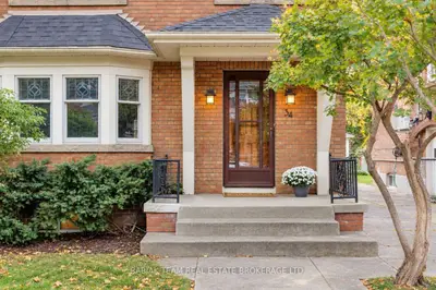 34 Elora Road, Toronto, On M6p 3h6