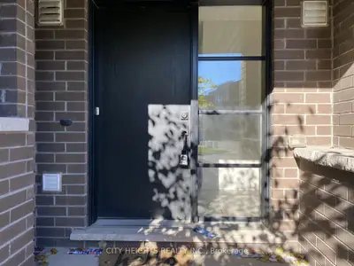 3073 Blacktusk Common 1, Oakville, On L6h 0r6