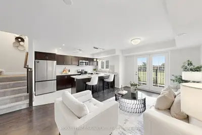 2441 Greenwich Drive 11, Oakville, On L6m 0s3