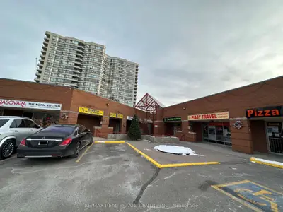 2560 Shepard Avenue 9, Mississauga, On L5a 4e1
