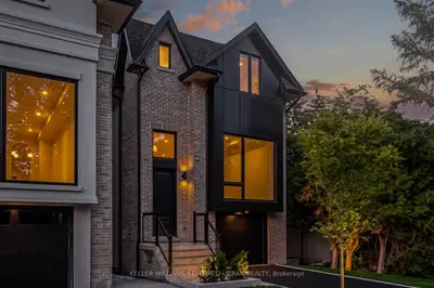 37 Wesley Avenue, Mississauga, On L5h 2m6