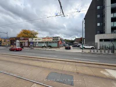 1745,1747 & 1753 St. Clair Avenue W, Toronto, On M6n 1j4