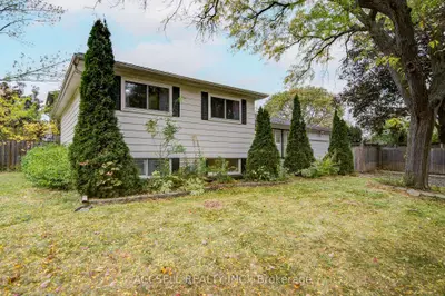 440 Sunset Drive, Oakville, On L6l 3n4