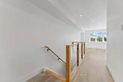 2300 Keele Street A, Toronto, On M6m 3z8