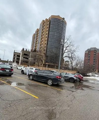 0 Main Street N 4, Brampton, On L6x 1m9
