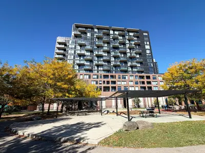270 Dufferin Street 312, Toronto, On M6k 0h8