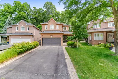 6089 Carradine Court, Mississauga, On L5v 2c2