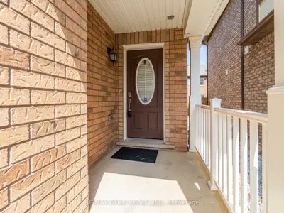102 Leadenhall Road, Brampton, On L7a 4g9