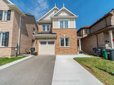 102 Leadenhall Road, Brampton, On L7a 4g9