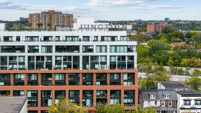 2720 Dundas Street W 618, Toronto, On M6p 0c3
