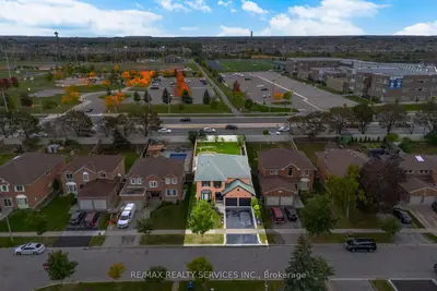 28 Corkett Drive, Brampton, On L6x 3g9