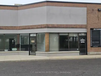 253 Summerlea Road 12 (legal 9), Brampton, On L6t 5a8