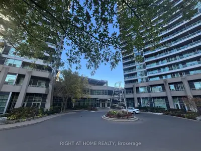 33 Elm Drive W 1301, Mississauga, On L5b 4m2