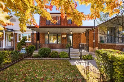 431 Ridelle Avenue, Toronto, On M6b 1k3