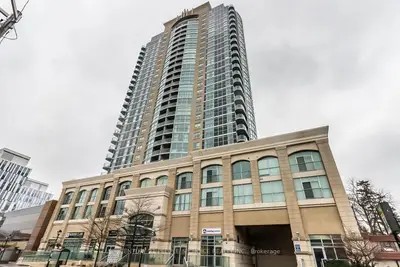 9 George Street 1512, Brampton, On L6x 0t6