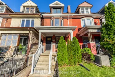 1045 Ossington Avenue, Toronto, On M6g 3v9