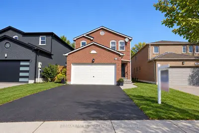 32 Mckinnon Avenue, Halton Hills, On L7g 5h5