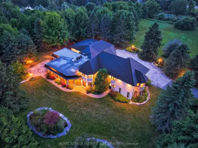 1 Flaherty Lane, Caledon, On L7k 2p2