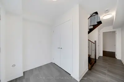 1401 Clarriage Court, Milton, On L9e 1l6