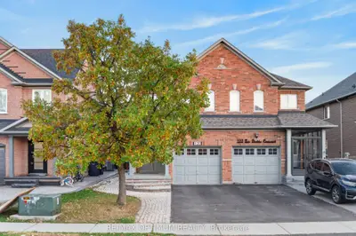 120 Zia Dodda Crescent, Brampton, On L6p 1t4