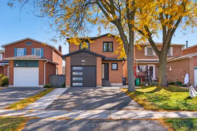 3034 Runcorn Row, Mississauga, On L5n 4s5