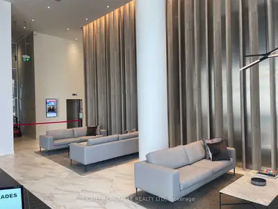 3900 Confederation Parkway 523, Mississauga, On L5b 0m3