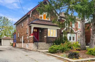 93 Eleventh Street, Toronto, On M8v 3g6