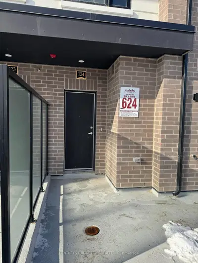 1585 Rose Way 124, Milton, On L9t 7e7