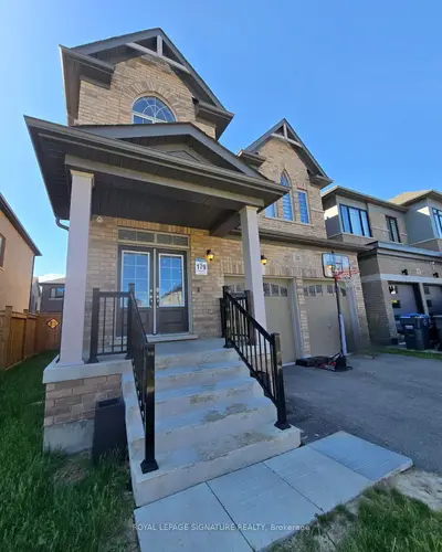 30 Spinland Street, Caledon, On L7c 1z9