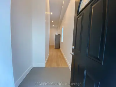 3100 Dundas Street W 2, Toronto, On M6p 1z8