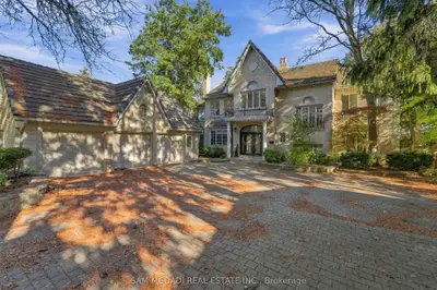 2480 Mississauga Road, Mississauga, On L5h 2l5