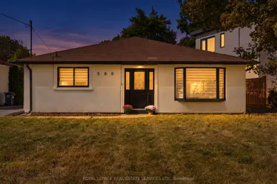 560 Stonecliffe Road, Oakville, On L6l 4n9