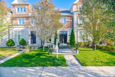 3184 Eclipse Avenue, Mississauga, On L5m 7x1