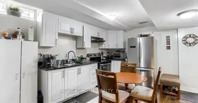 5967 Leeside Crescent Bsmt, Mississauga, On L5m 5l9
