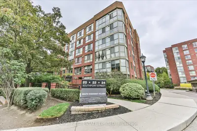 24 Southport Street 846, Toronto, On M6s 4z1