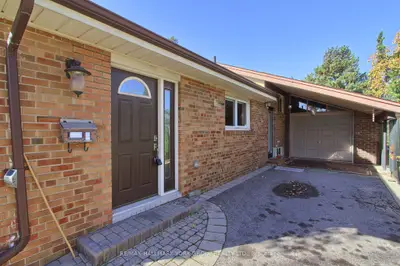 10 Harefield Drive, Toronto, On M9w 4c7