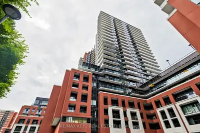 4010 Eglinton Avenue W 2316, Toronto, On M9a 0g5